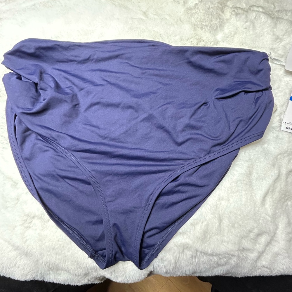 Ann Cole Navy High Waisted Bikini Bottoms Sze xl
NWT